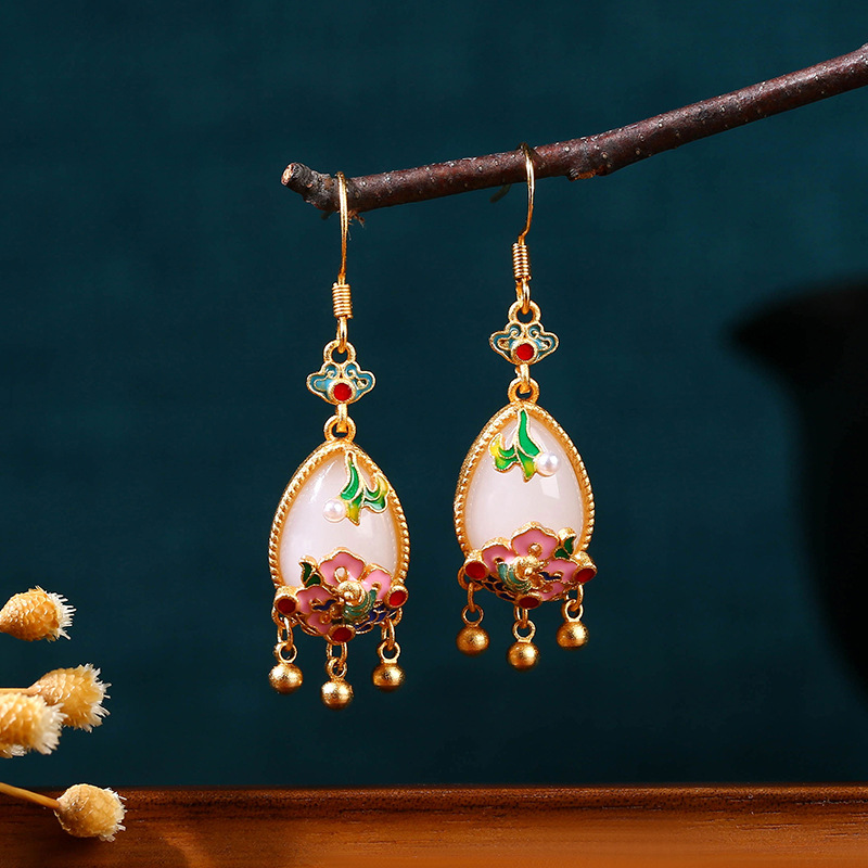 Women'S Accessories And Jewelry - Серьги с натуральным нефритом в форме